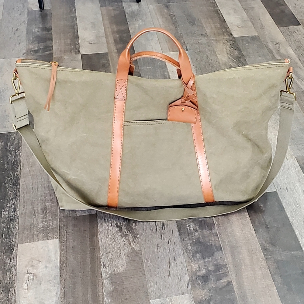 Madewell Essential Weekender Washed Canvas Bag, Army Gr./Brown Leather, EUC - Picture 4 of 15